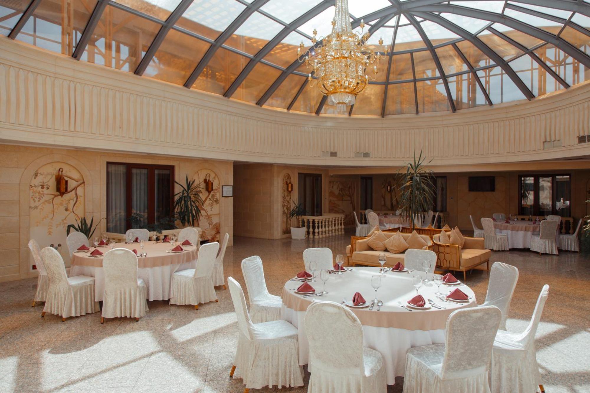 Jannat Resort Osh Exterior photo