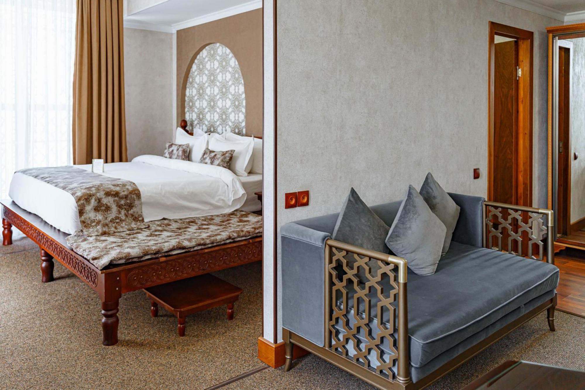 Jannat Resort Osh Room photo